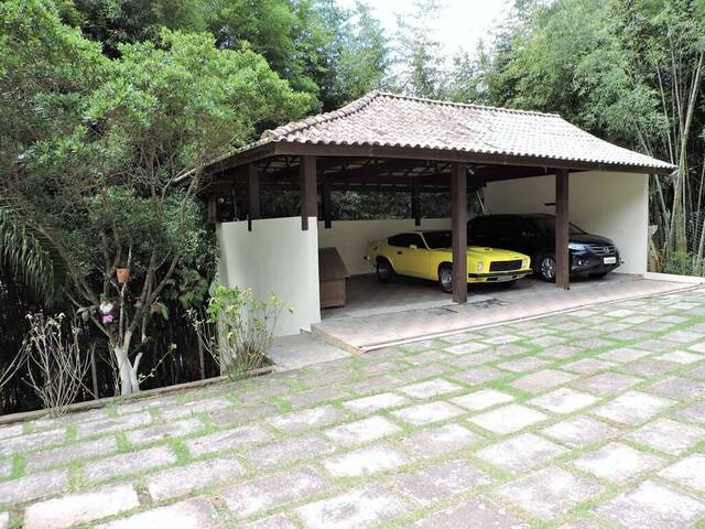 Sobrado para Venda em Carapicuíba - 5